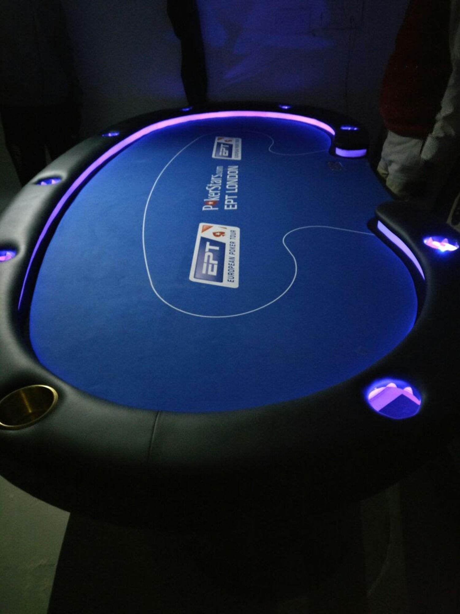 High Roller Poker Table - Thai Aces